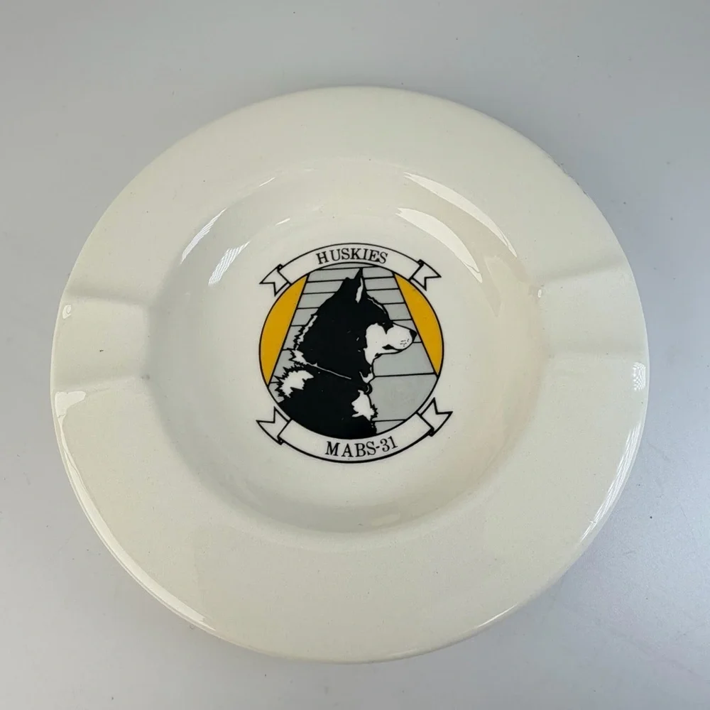 Vintage USMC MABS-31 HUSKIES Ash Tray, Rare